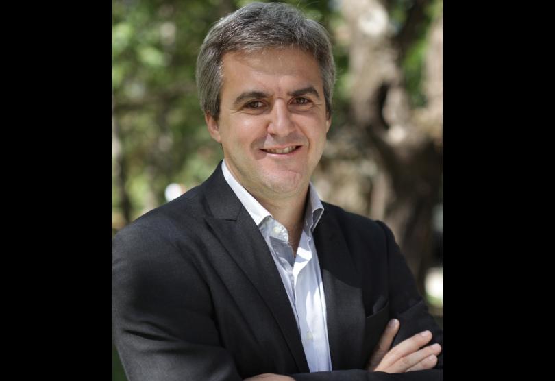 Portada de Carlos Menéndez Behety es el nuevo Chief Marketing Officer de YPF